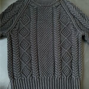 L.L. Bean Signature Women's Black Crew Neck Sweater